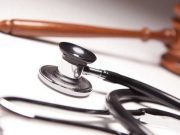«Ιατρικό λάθος», λέει ο γιατρός για τον θάνατο 36χρονης μεσίτριας
