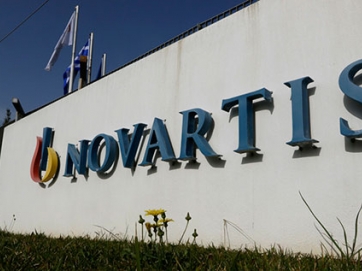 Βγαίνουν οι «κουκούλες» στην υπόθεση Novartis