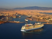 «Μεγαλώνει» το λιμάνι του Πειραιά
