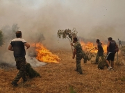 Σε ύφεση οι πυρκαγιές σε Υμηττό-Λακωνία, νέα φωτιά στη Σκύρο