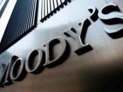 Moody’s: Αναβάθμισε  τις προοπτικές των ελληνικών τραπεζών