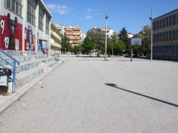 Συντηρήσεις σε σχολικές αυλές