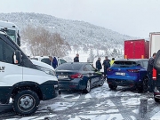 Καραμπόλα 58 οχημάτων λόγω παγετού