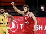 Βραδιά ρεκόρ και double-double για Βεζένκοφ στο Βερολίνο