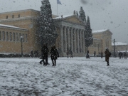 Μέχρι το πρωί χιόνια στην Αττική