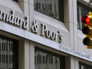 Η Standard &amp; Poor’s έδωσε την επενδυτική βαθμίδα στην Ελλάδα