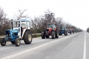 Αποχώρησαν τα τρακτέρ από τους δρόμους