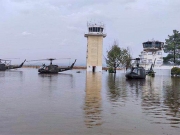 Ανενεργά τα πλημμυρισμένα ελικόπτερα στο Στεφανοβίκειο