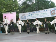 Χορευτικό θέαμα στο κέντρο της Λάρισας