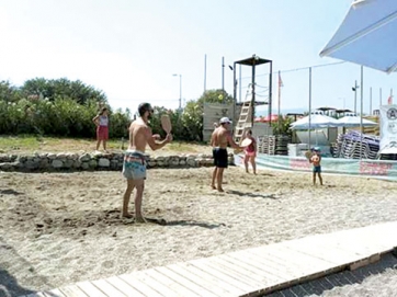 Beach-Racket κόντρα στον… άνεμο