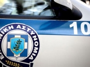 Προσπάθησε να χτυπήσει τη γυναίκα και παιδί του με Ι.Χ.