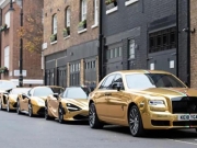 Ο Σαουδάραβας  με τα χρυσά  αυτοκίνητα  στο Λονδίνο