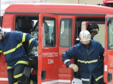 Στις φλόγες παραδόθηκε διαμέρισμα στο Βόλο