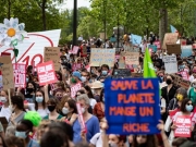 Μεγάλες διαδηλώσεις για το κλίμα