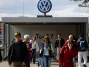 VW: Θα την «πληρώσουν» οι εργαζόμενοι