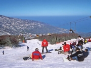 Σε πλήρη λειτουργία, με άφθονο χιόνι, το χιονοδρομικό στο Πήλιο